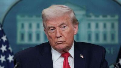  بر اساس اطلاعیه‌ای که به دفتر ثبت فدرال ارسال شده است، ترامپ تحریم‌های آمریکا علیه روسیه که در ارتباط با وضعیت اوکراین وضع شده بود را به مدت یک سال دیگر تمدید کرد