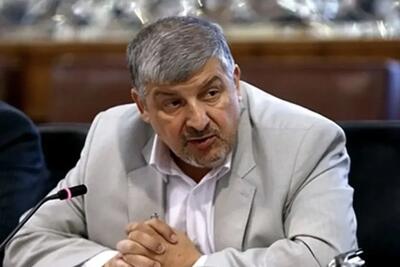  حقیقت‌پور در گفت‌وگو: دستگاه‌ها باید پاسخ‌گو باشند که چرا در حوادث دیماه غافلگیر شدند؟