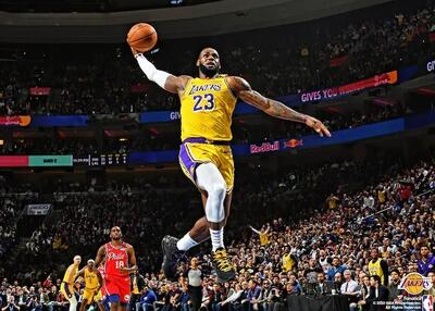  لبران جیمز: بسکتبالیست هستم نه بازیگر سیرک!