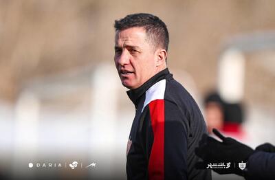  اوسمار در محاصره 15 سرمربی داخلی!