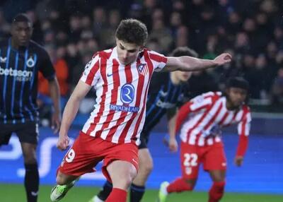  مهاجم جذاب تکذیب کرد: با بارسا حرف نزدیم