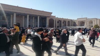  برگزاری اولین نماز جمعه ماه مبارک رمضان در حرم مطهر احمدبن موسی (ع) شیراز + عکس