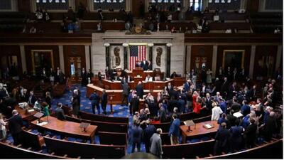  کنگره آمریکا دست ترامپ را در حمله به ایران می‌بندد