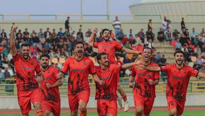  جابه‌جایی در صدر جدول لیگ یک؛ مس شهربابک رکورد پیکان را شکست