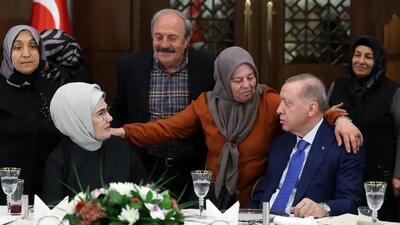  اردوغان مهمان سفره افطار در استانبول شد