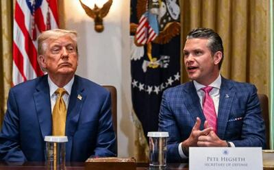  تتوی خاص وزیر جنگ آمریکا حین نمایش قدرت‌نمایی