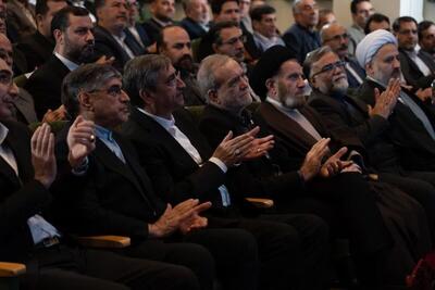  گزارش جزییات مصوبات سفر لرستان رییس جمهور به مردم؛ آب، راه و درمان سرفصل اعتبارات