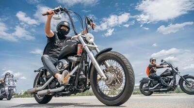  هارلی دیویدسون در کمتر از ۳ ثانیه به سرعت ۱۰۰ کیلومتر بر ساعت می رسد