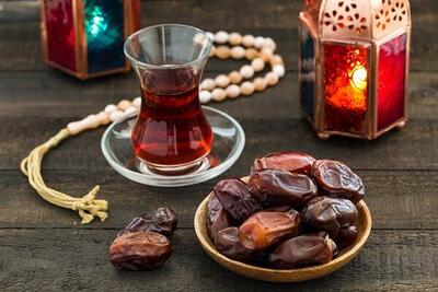  چگونه در ماه رمضان دچار کم‌آبی و اضافه‌وزن نشویم؟