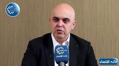  ارز ترجیحی حذف شده ولی باز هم برای صادرات تخم مرغ ما را اذیت می‌کنند/ اول می‌گویند بدون سقف صادرات کنید و بعد زیر حرف خودشان می‌زنند