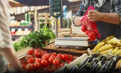  خرید میوه با کالابرگ اجباری نیست