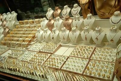  طلا و سکه بخریم یا نخریم؟ / پیش‌بینی قیمت طلا در هفته اول اسفند