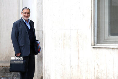  تیغ رد صلاحیت بر گردن منتقدان زاکانی/ هشدار درباره کاهش مشارکت در انتخابات پیش رو / مهندسی انتخابات شکل می گیرد؟