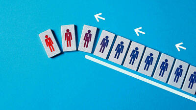  3 گزینه جذاب مهاجرت برای کارگران فنی و ساده ایرانی| شقاقی شهری: مشاغل کاذب و واسطه‌ای رونق گرفته اند