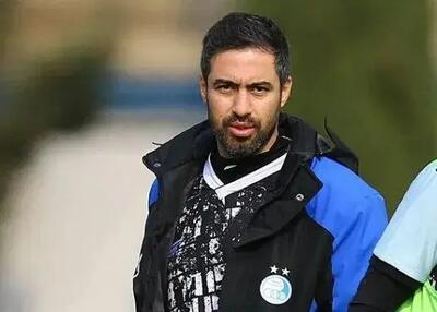  عصبانیت خسرو با دیدن وریا: بگویید سرمربی هستم تا برگردم!