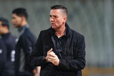  لیگ برتر فقط یک سرمربی خارجی دارد!