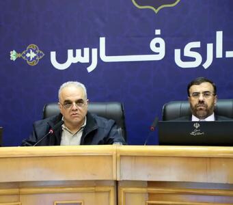  خشکسالی و قیمت‌گذاری دستوری دو لبه قیچی بر پیکر گندم فارس