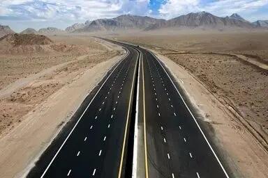  سرمایه گذاری بیش از ۱۲۰ همتی روی آزادراه شیراز_ بوشهر