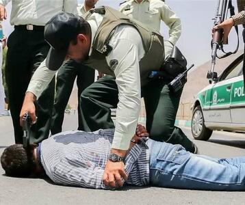  حمله خودروی حامل اتباع غیرمجاز به پلیس شاهرود