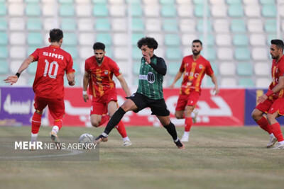  فولاد ۳ امتیاز را در خانه حفظ کرد/  ذوب‌آهن  در منطقه سقوط ماند