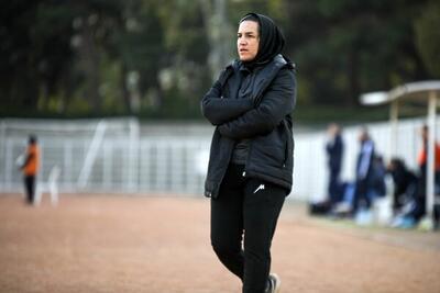  سرمربی گل‌گهر: بازیکنان ما توان رقابت با قدرت‌های آسیا را دارند