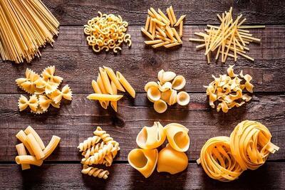  اتحادیه بنکداران مواد غذایی: قیمت ماکارونی در هفته گذشته از ۴۷ هزار تومان به ۵۷ هزار تومان افزایش یافت/ صعود مجدد قیمت روغن در طول ۴۰ روز گذشته