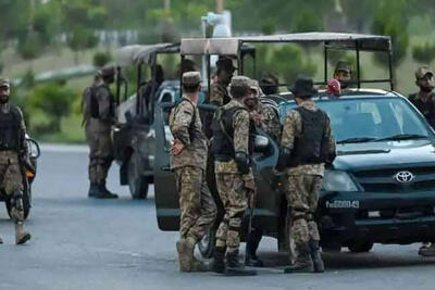  2 کشته در پی حمله انتحاری به نیروهای ارتش پاکستان