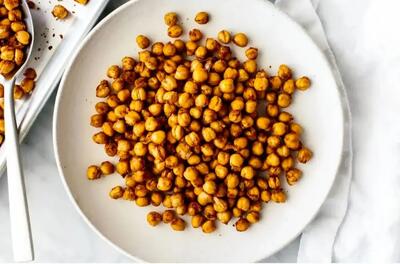  نخود برشته: میان‌وعده‌ای مغذی، سالم و مناسب رژیم غذایی