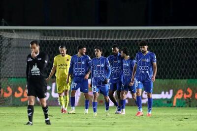  ۳ نفر با استقلال به رفسنجان نرفتند