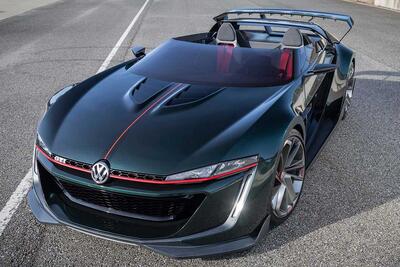  نمایش گلف روباز با موتور V6 توئین توربو، رودستر جذابی که تولید نشد - پدال