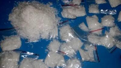  کشف یک تن مواد مخدر شیشه در یک پرادو در یزد