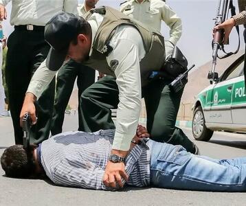 فرمانده انتظامی شاهرود خبر داد: حمله خودروی حامل اتباع غیرمجاز به پلیس