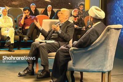  گفت وگو با عوامل مشهدی برنامه تلویزیونی «نهج انسان» | روایتی از کارکرد نهج البلاغه در زندگی امروز