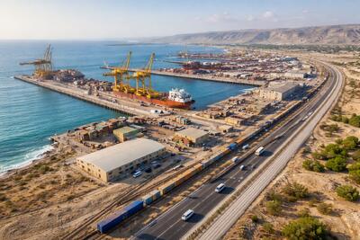  آغاز فاز تازه توسعه پسکرانه‌های بندر چابهار