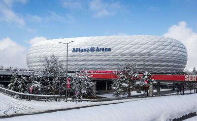  بایرن مونیخ - آینتراخت فرانکفورت؛ ترکیب رسمی