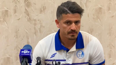  وریا غفوری: صحبت در مورد قهرمانی زود است