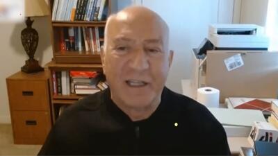  رهبران دنیا به پای آقای خمینی صف می‌کشیدند اما هیچ کسی رضا پهلوی را آدم حساب نمی‌کند! + فیلم