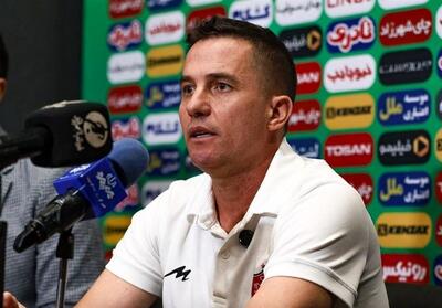  باشگاه پرسپولیس: با اوسمار ادامه می‌دهیم