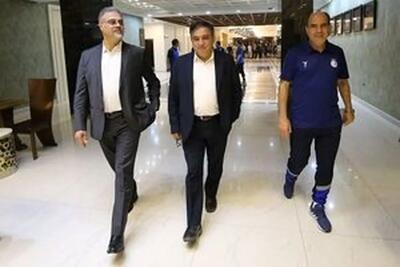  تاجرنیا: برای باز شدن پنجره قولی ندادم!