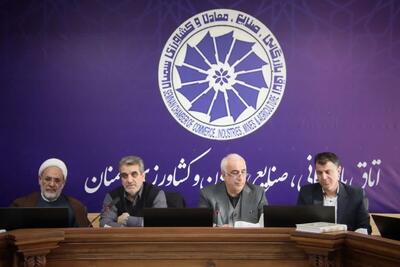  استاندار سمنان: چندین مصوبه‌‌‌ی حمایتی در راستای جلوگیری از توقف واحدهای تولیدی صادر شد