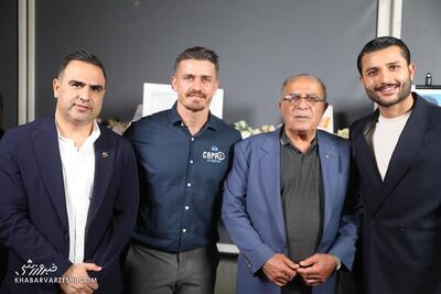  انتقاد تند از مدیریت استقلال:  باشگاه تاکسی خطی نیست، دارید نابودش می‌کنید