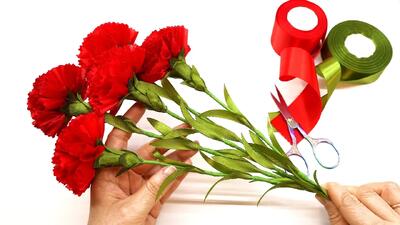  گل های روبان ساتن واقع گرایانه / گل های میخک دست ساز!