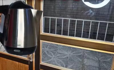  تمیز کردن انواع سطوح آینه ای و شیشه ها و نانو کردن آینه ها / دیگه شیشه ها لکه نمیگیرن