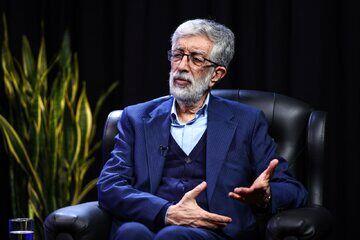  روایت حدادعادل از واکنش منفی به حجاب زنان و رخدادهای 1401؛ پذیرش پوشش اسلامی با مقاومت فرهنگ غرب مواجه است