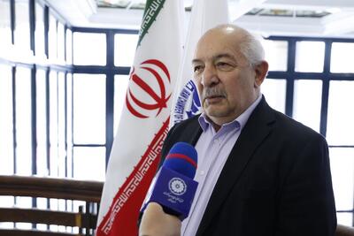  بلاتکلیفی، تولید و سرمایه‌گذاری را کاهش می‌دهد