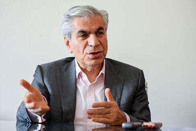  هشدار درباره طولانی شدن مذاکرات ایران و آمریکا| عادلی: اگر ایران و آمریکا از مذاکره منافع اقتصادی کسب کنند، انگیزه توافق بیشتر می شود |