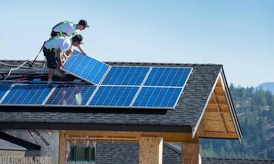  سایه جنگ، بازار پنل‌های خورشیدی و سولار تاشو را سکه کرد | شاه‌پوری: در شرایط بحرانی انرژی خورشیدی نقش موثری ایفا خواهد کرد