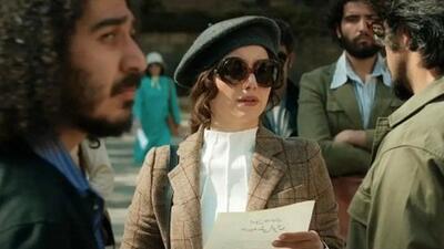  عکس سلفی نازنین بیاتی در پشت صحنه تاسیان