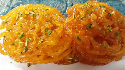  زولبیای قنادی ها را در خانه درست کنید