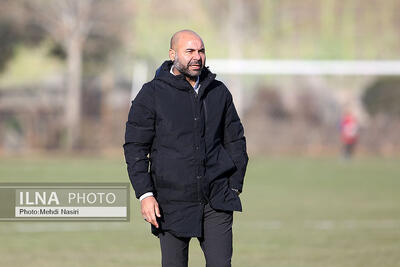  اولین مواجهه بختیاری‌زاده با بازیکنان پس از برد در رفسنجان